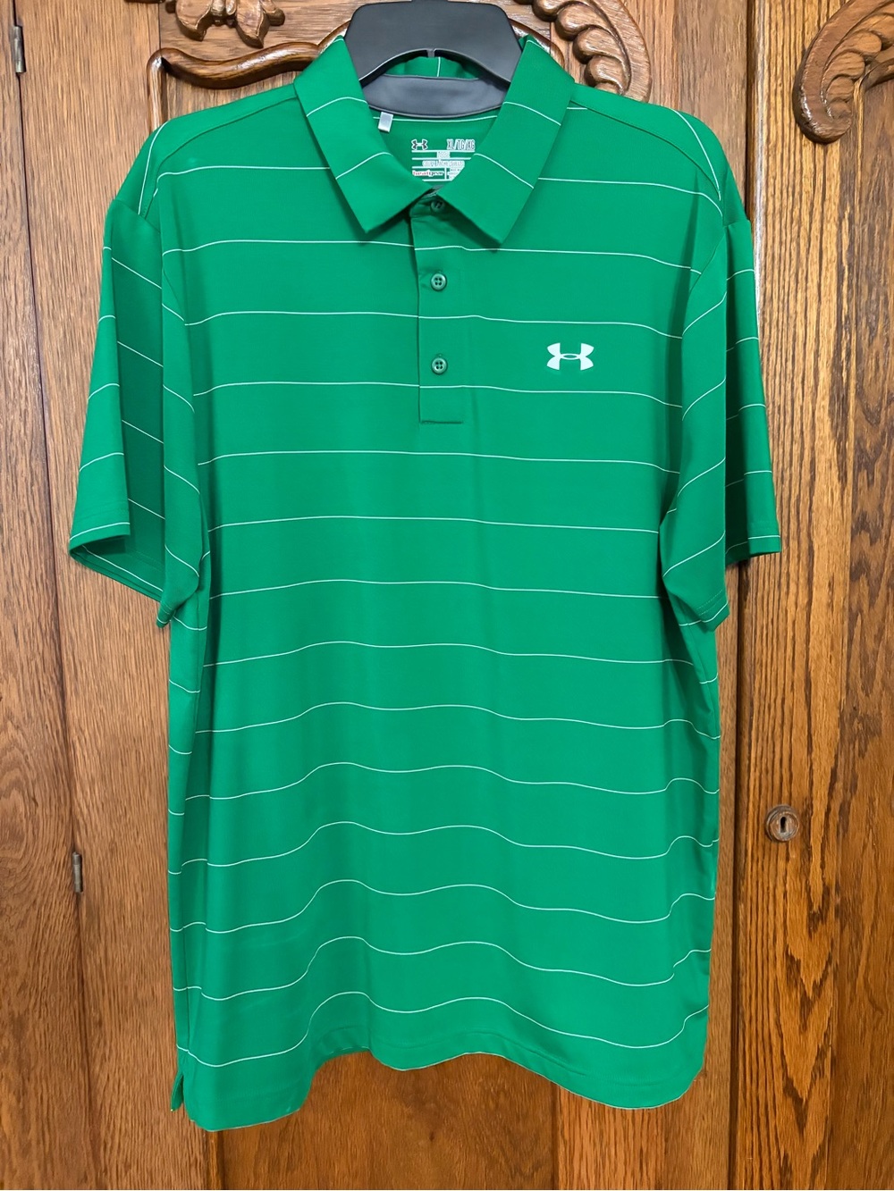 Under Armour Men’s Green Polo with Thin White Stripes